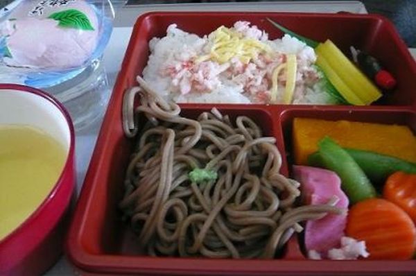 大韓民国 (韓国)・ソウル「韓国」の写真：★4日目

帰りに機内食。
デザートはも...