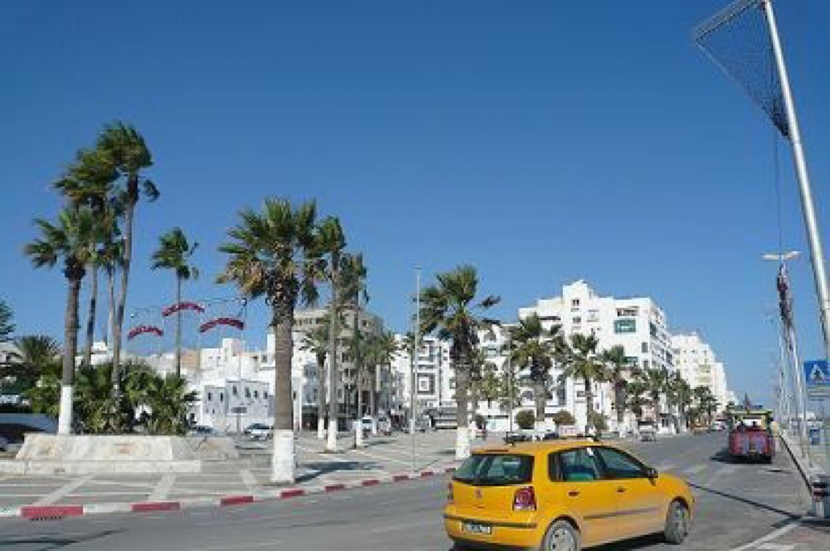 ★2日目

ホテルで朝食。

揚げパンは揚げたて🎶手前はヨーグルト。

オ...