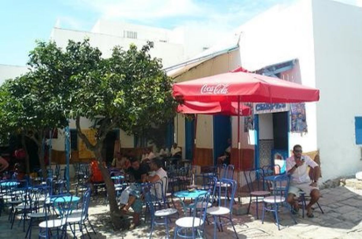 ★3日目

お茶の後は買い物。

チュニジアに着いてからずっと気になってい...