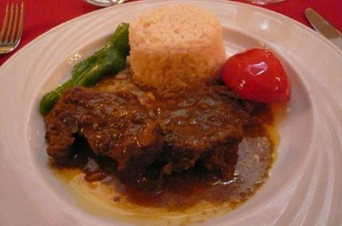 ★3日目

最後の夕食は演奏付。

まずは前菜。これだけでお腹いっぱい(＠...