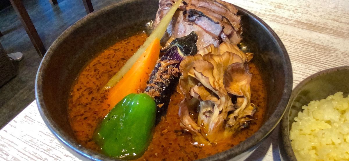 最終日のランチはピカンティさんのスープカレー。
