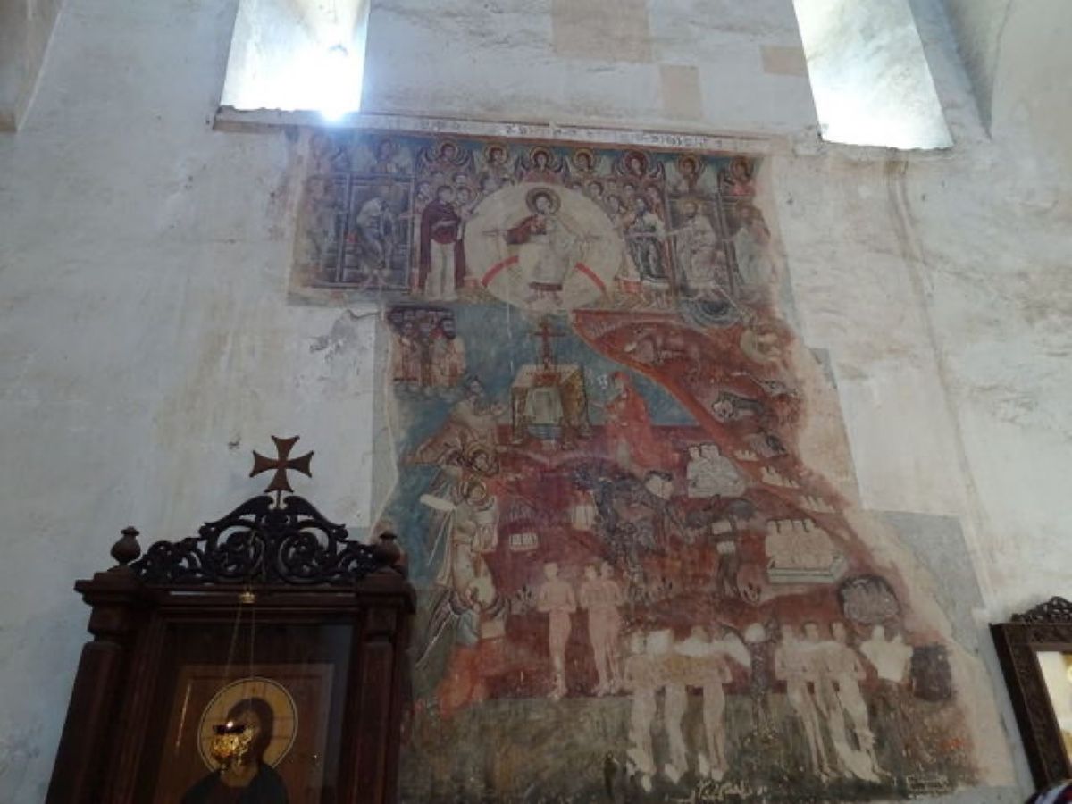 1枚目と2枚目はアナヌリ教会、3枚目はアナヌリ教会の鐘楼とジンヴァリ貯水湖...