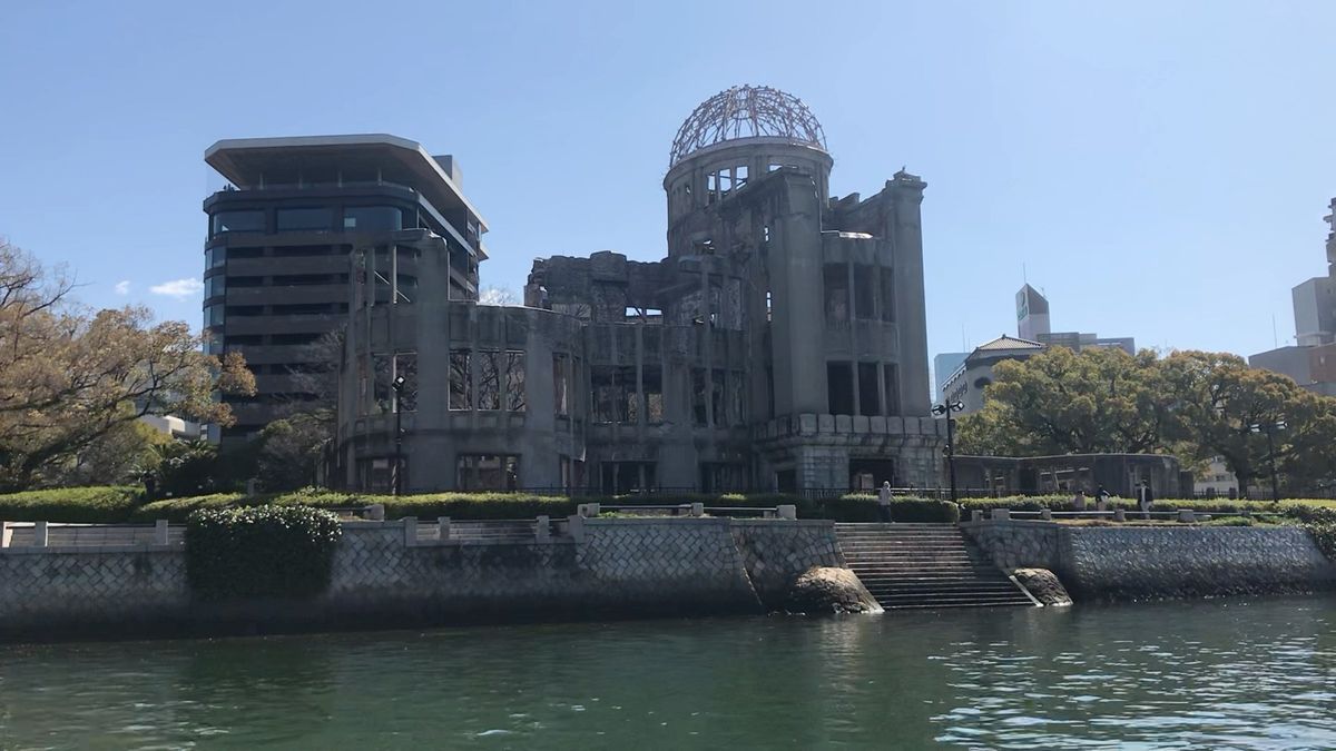 快晴。
あの日の天気はどうだったのかな。