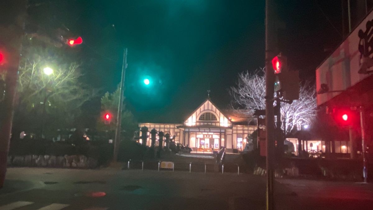 人生初瀬戸大橋は夕焼け。
日暮れに琴平到着。