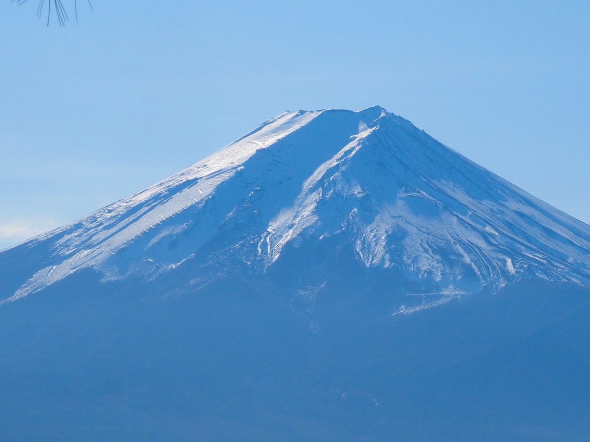 近くから見ても、遠くから見ても、上から見ても
富士山のパワーは凄い☆