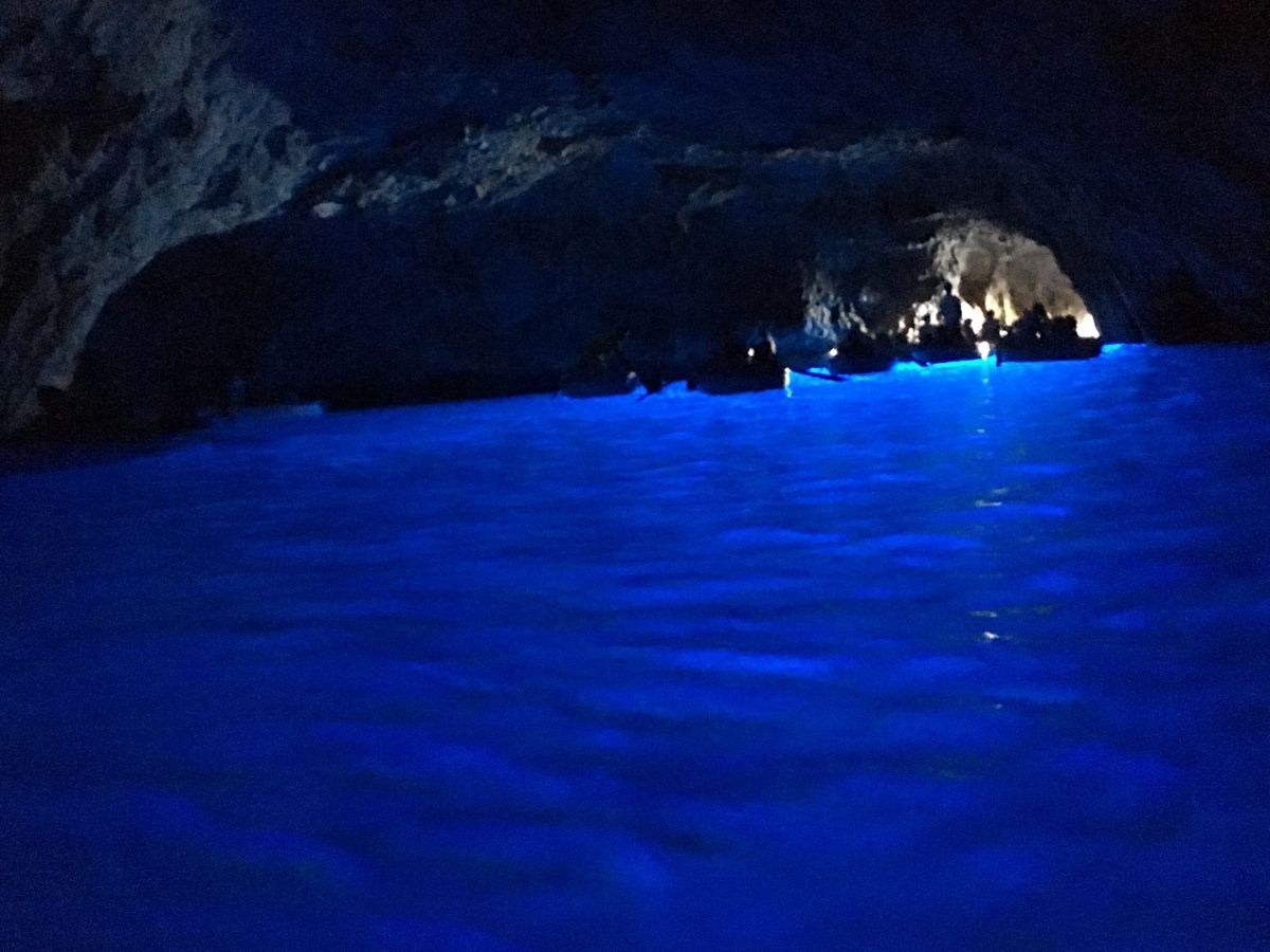 カプリ島✨青の洞窟🐚