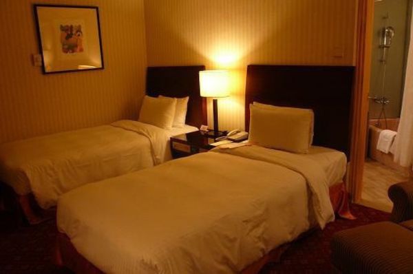 台湾・台湾「台湾」の写真：⭕️目の前が台北駅•シャワー温度良い
　...