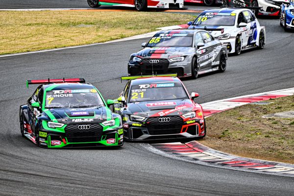 日本・静岡県「2021 スーパーフォーミュラー選手権 開幕戦 富士スピードウェイ」の写真