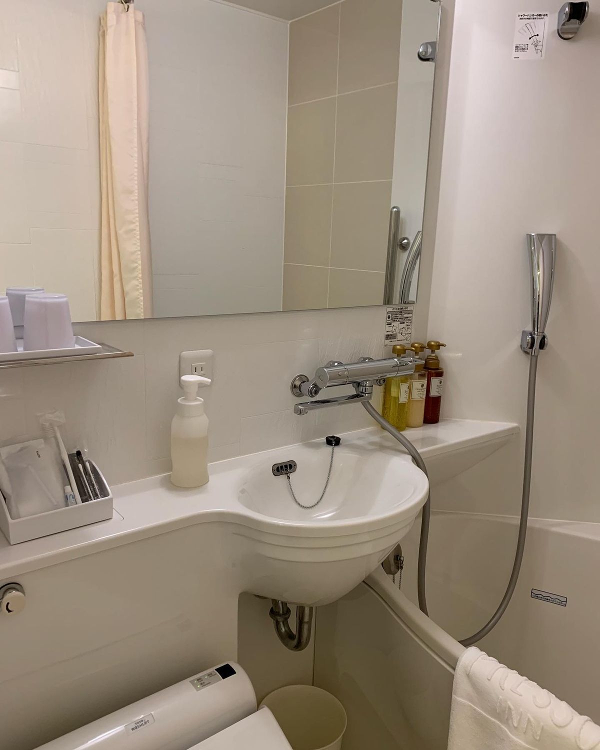 ⭕️朝食付•広い•綺麗•バスタブ広め

❌なし

📍京王プレッソイン東京