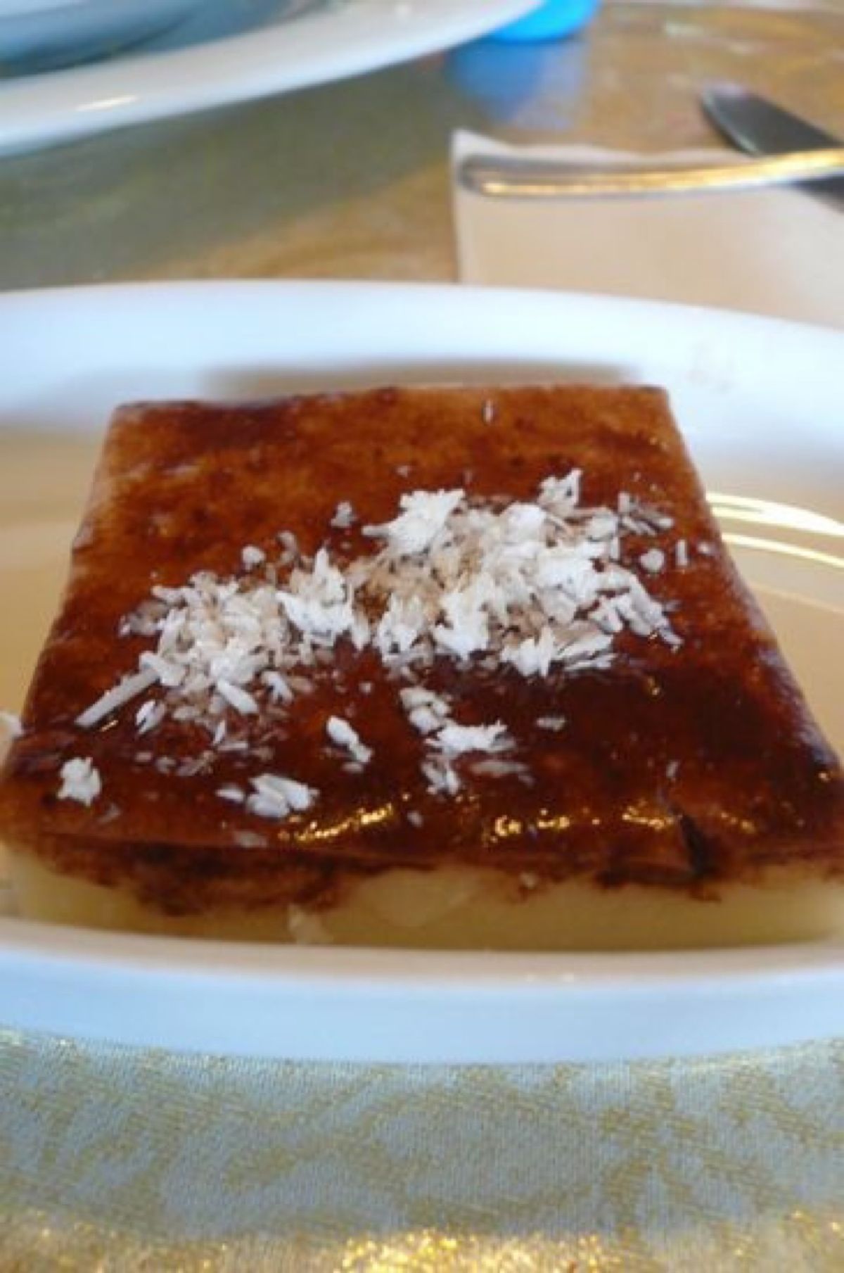 ★4日目

ランチ。

トルコ風ピザ🍕ダウン具少ない⤵️

そしてデザート...