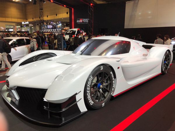 日本・大阪府「2018 オートメッセ大阪など」の写真