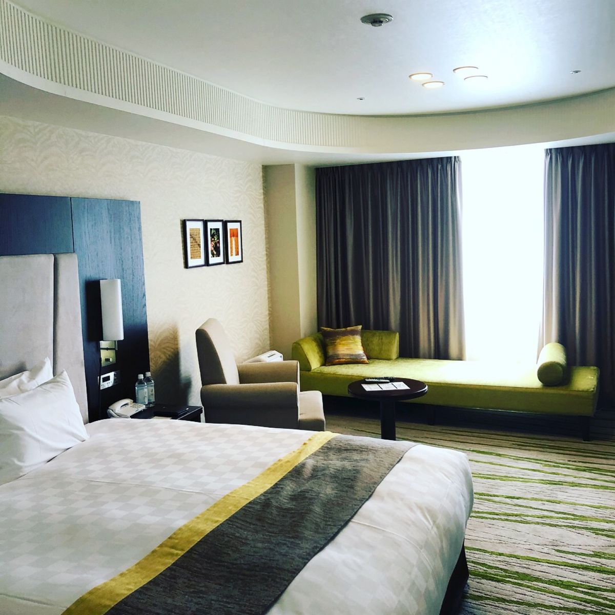 琵琶湖と琵琶湖プリンスホテル