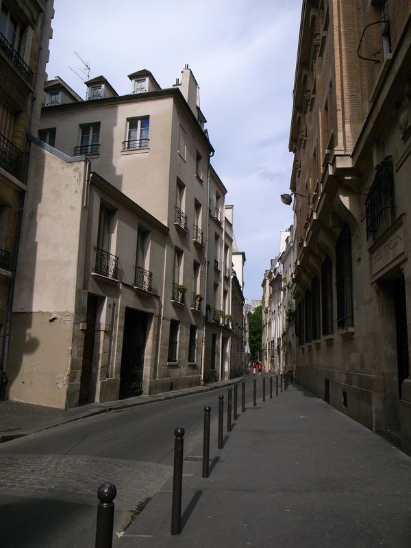 フランス「欧州周遊（フランス）」の写真：初日は休んで、翌日6日からは当てもなくひ...