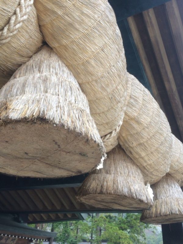 日本・島根県「急に休みが取れたので山陰とちょっとだけ山陽」の写真：どどーんと出雲大社。
とてもわかりやすい。