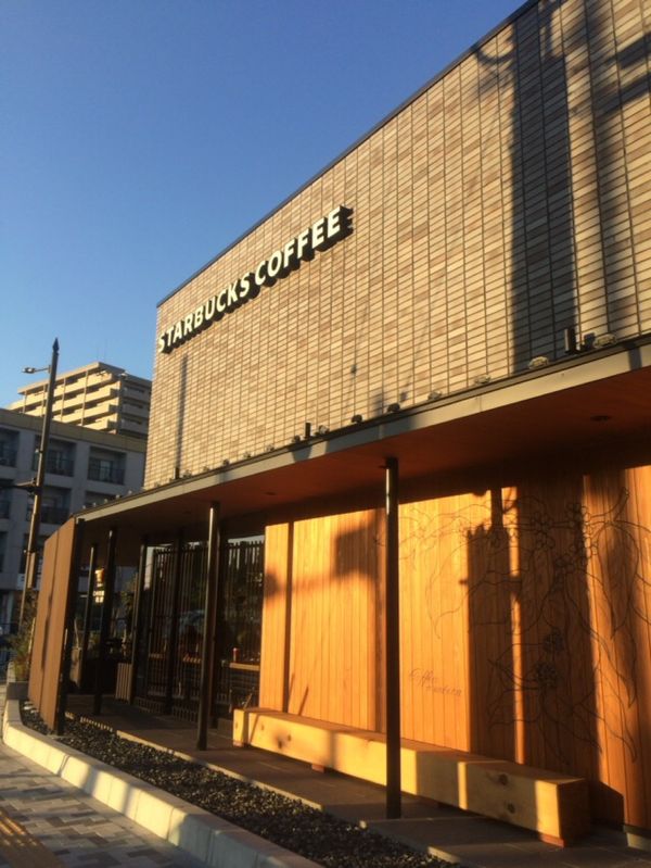 日本・島根県「急に休みが取れたので山陰とちょっとだけ山陽」の写真：鳥取に出来たばかりのスタバで最後の休憩。...