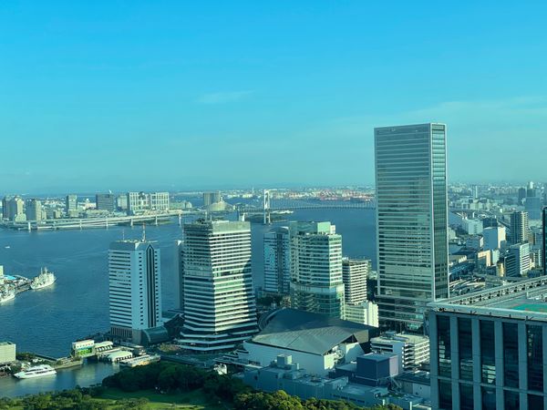 日本「コンラッド東京ステイケーション」の写真：ビューは浜離宮とソフトバンクの新オフィス...