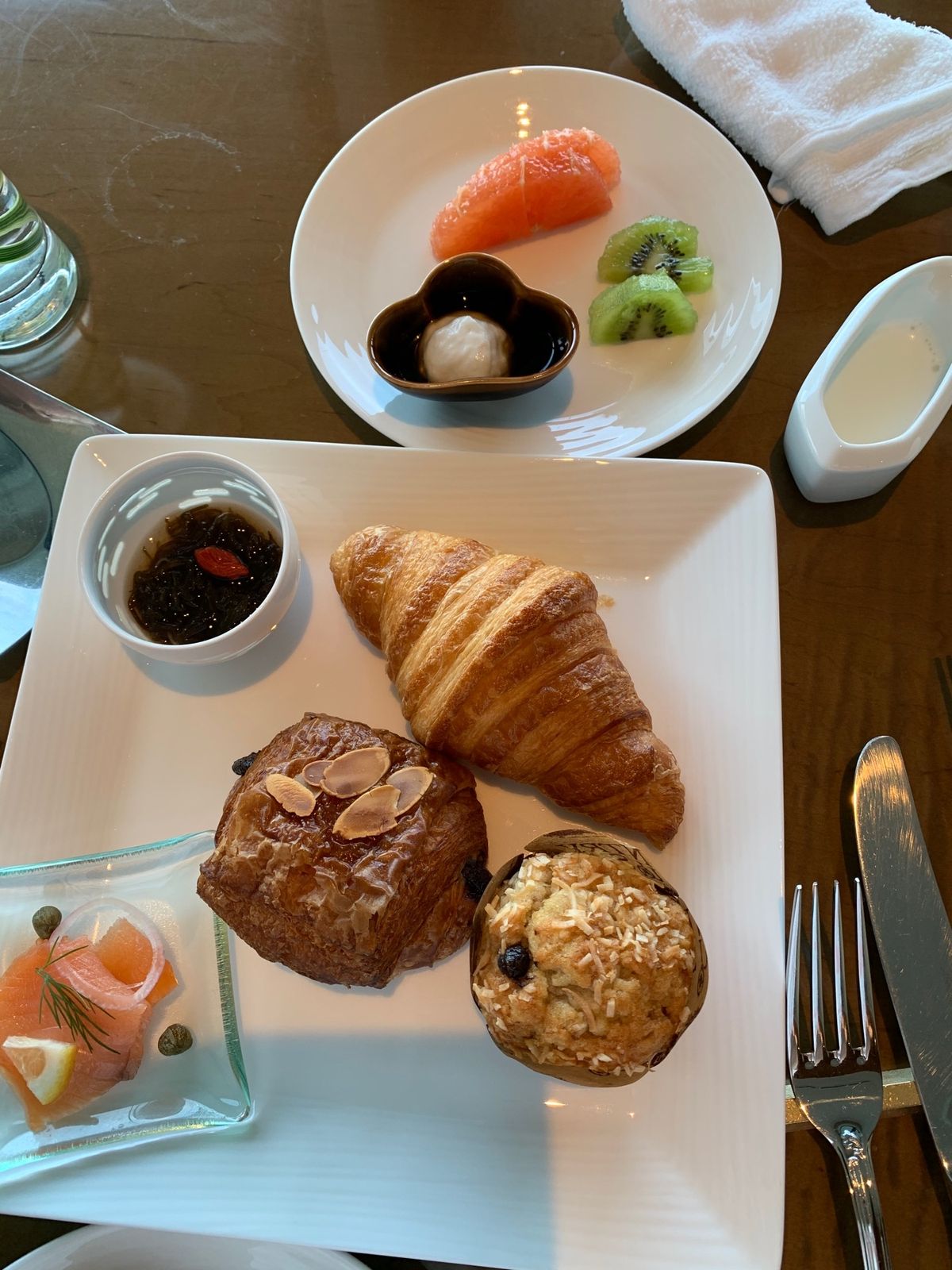 朝ごはんもクラブラウンジで❤️
シャンパン🍾飲んでる方もいらっしゃったけど...