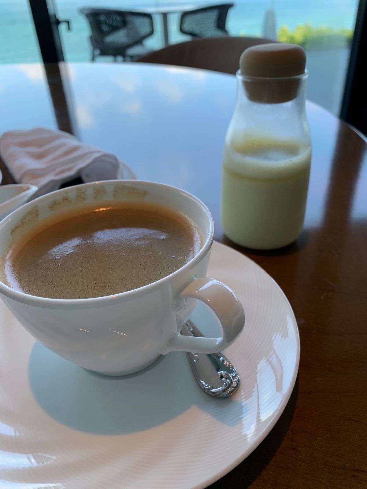 朝ごはんもクラブラウンジで❤️
シャンパン🍾飲んでる方もいらっしゃったけど...