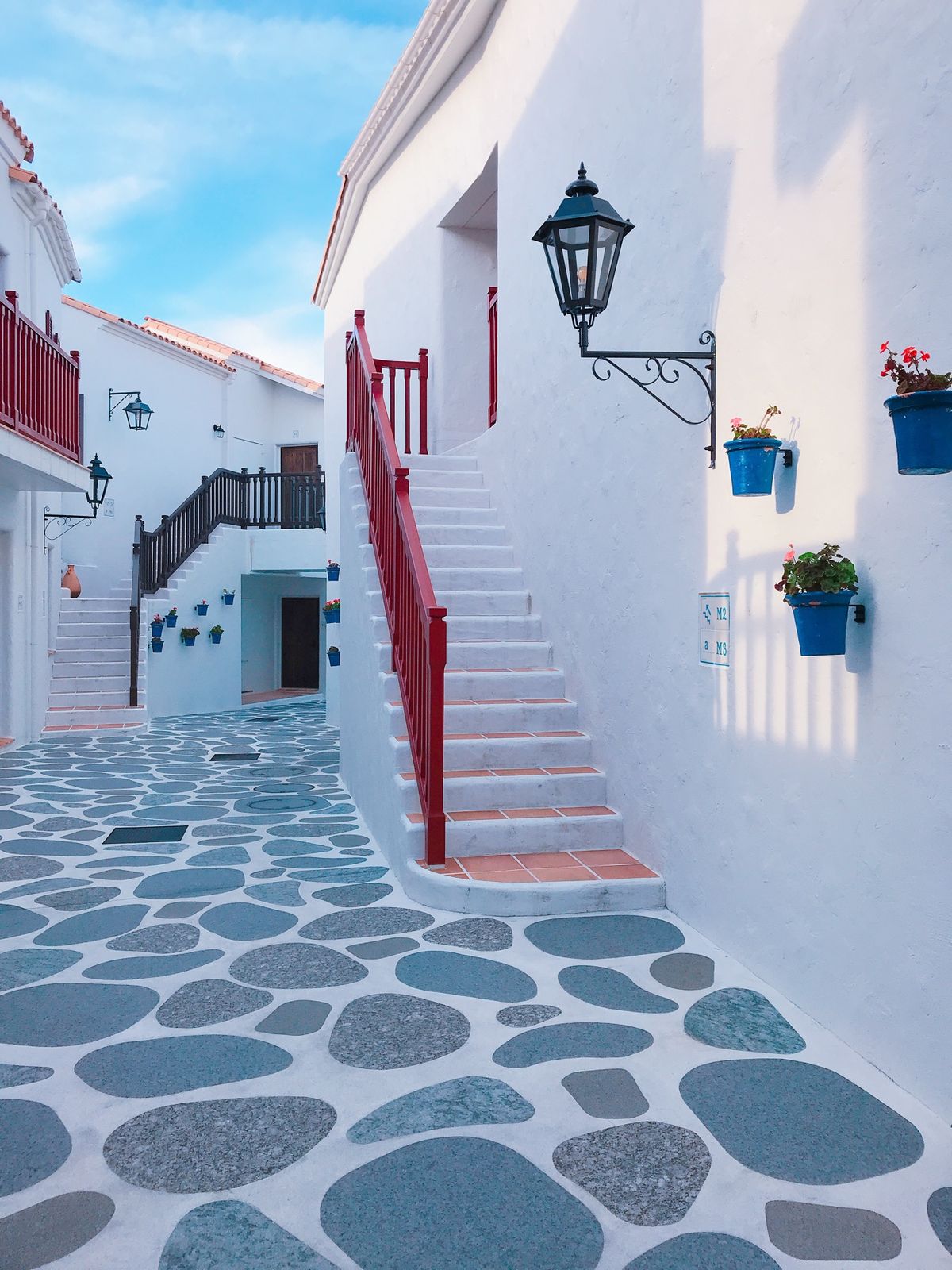 ①志摩地中海村
②英虞湾夕日クルーズ
③鳥羽水族館
④おかげ横丁食べ歩き