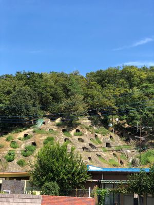 吉見百穴の外観