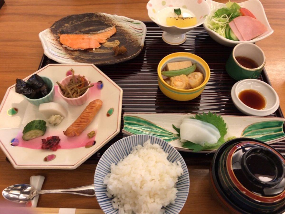 美味しい晩御飯。
と、翌日の朝ごはん。