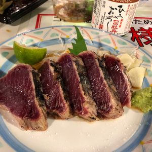 ひろめ市場はやいろ亭と珍味堂がお気に入り

廿代橋
のれそれと虎杖の炒め物...