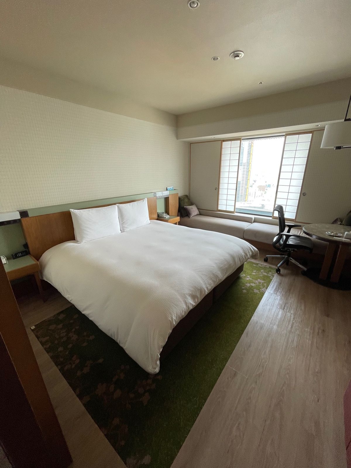 とりあえずヒルトン大阪が駅近だったので泊まる