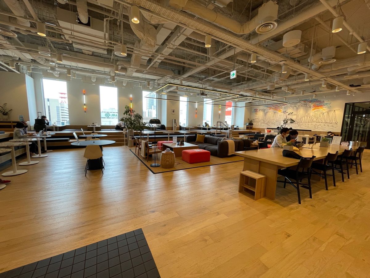 大阪のweworkで仕事はせず、コーヒーだけ飲む