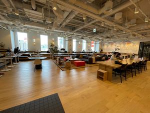 大阪のweworkで仕事はせず、コーヒーだけ飲む