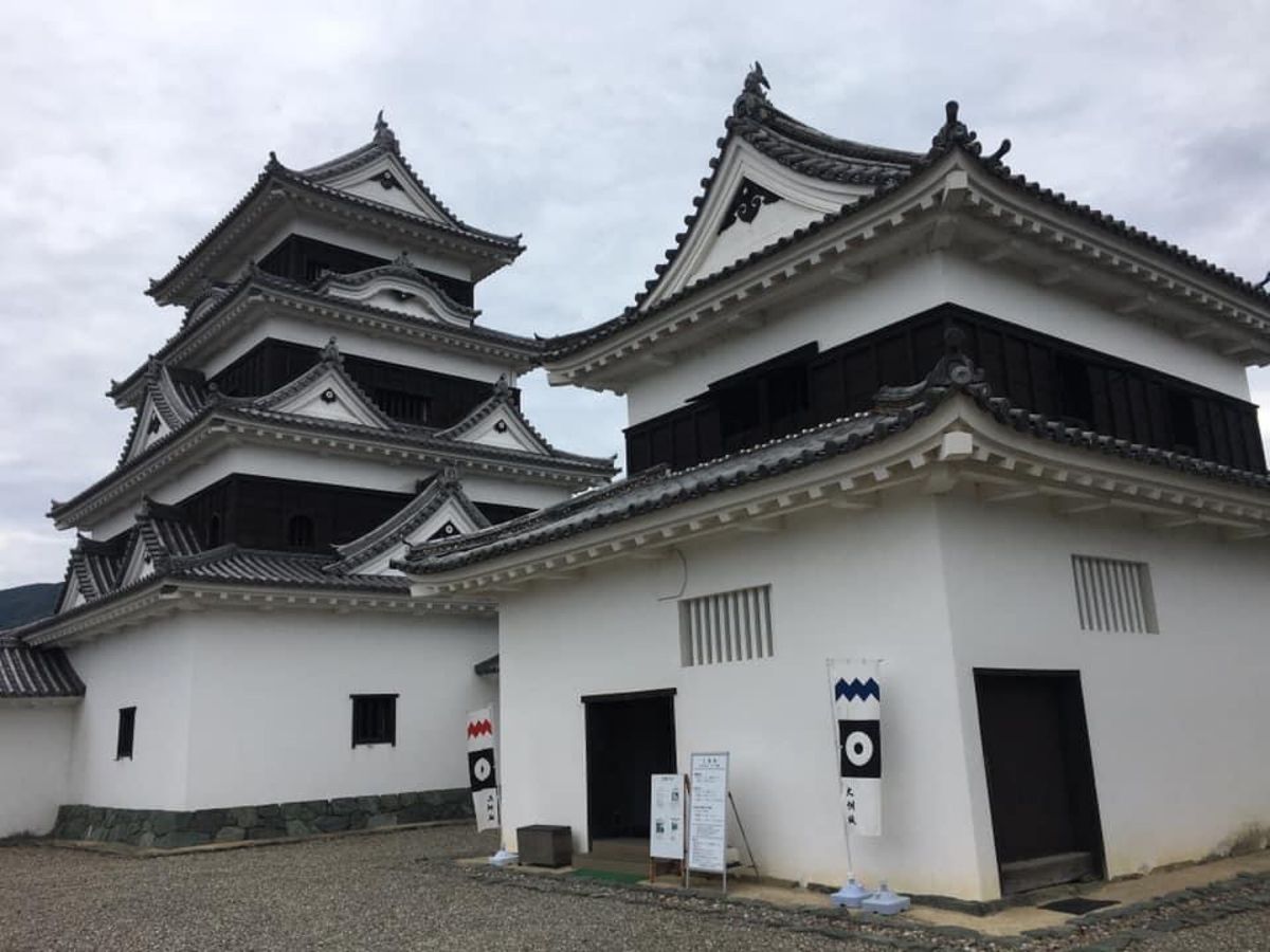 愛媛城巡り
宇和島城、大洲城、松山城、今治城