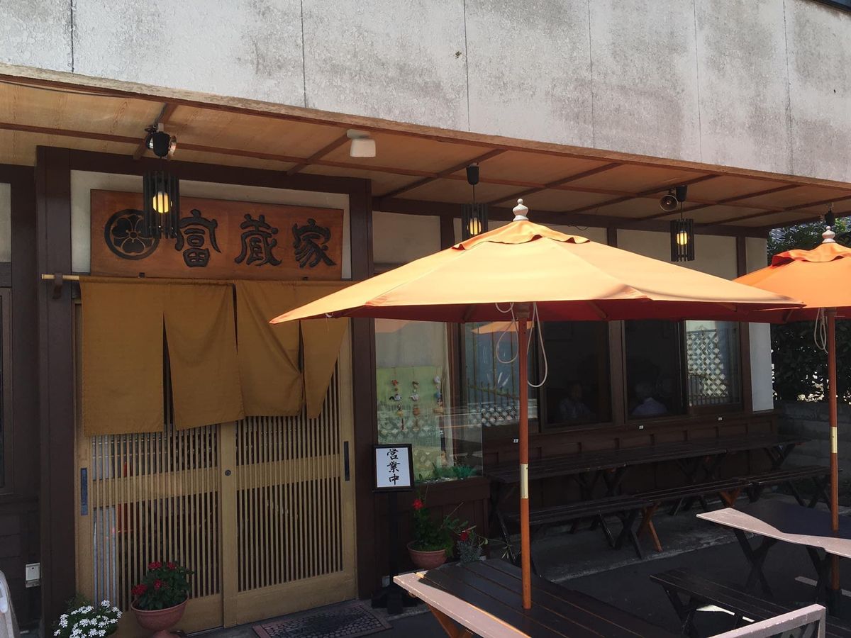 小布施そば
信州そばは腰が強い