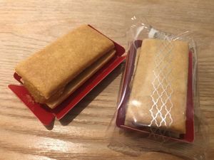 今回のイチオシ
滋養製菓のパイナップルケーキとmachi machiのチー...