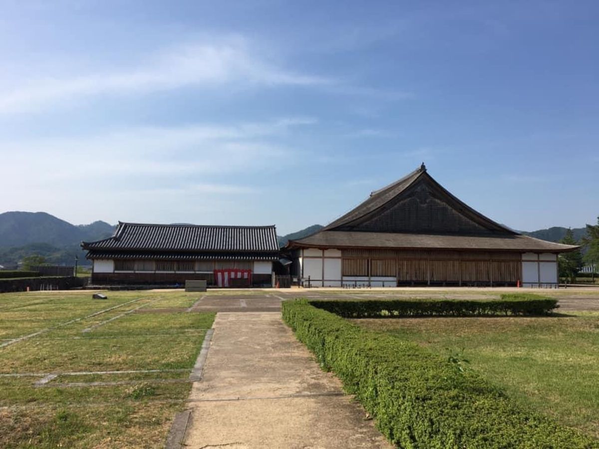城は竹田城と篠山城