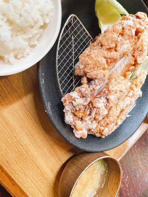 2日目

特急しなので移動（長野→松本）

松本城でのんびり🏯
松本駅に戻...