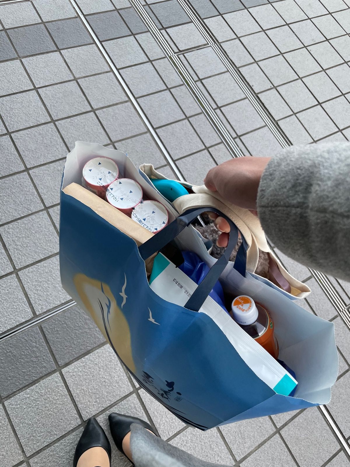 最終日

これでもか、というくらいお土産を抱えて帰宅🧳

・萩の月
・まま...