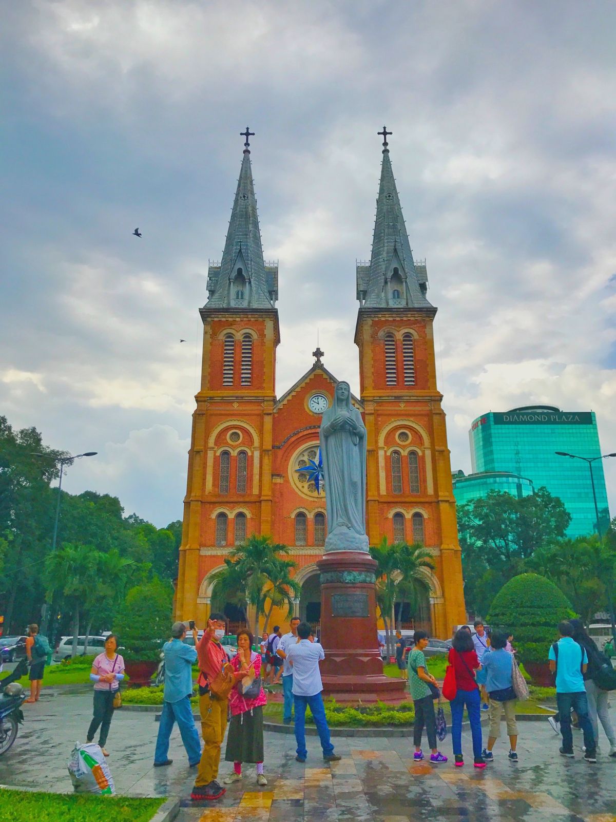 22nd Feb. 2017 pic📷

Nhà thờ chính tò...