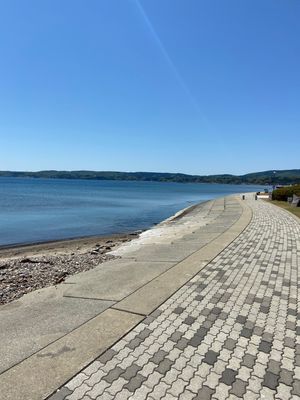 海がキレイ！夏はもっといいってよ！！