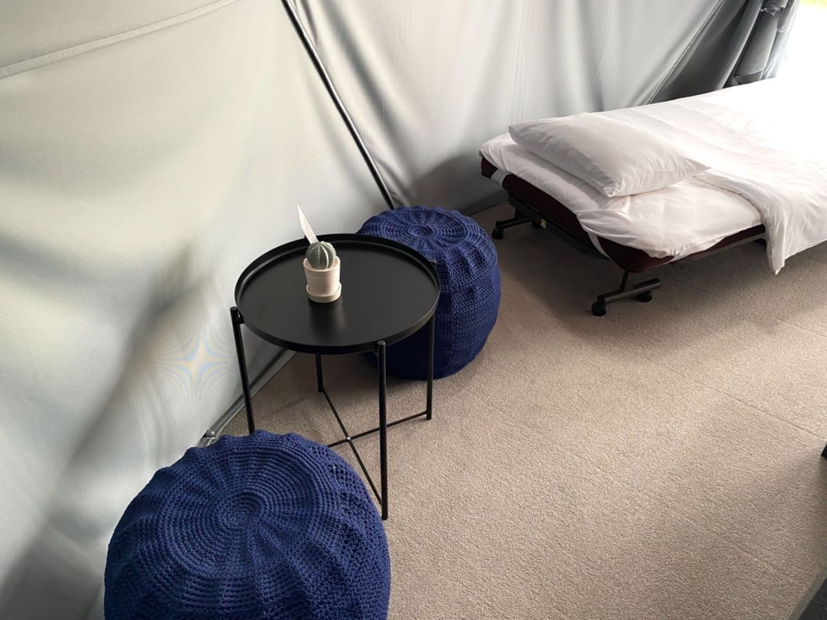 直島ではSANA MANEでグランピング！
1人だけ簡易ベッドだから
公平...