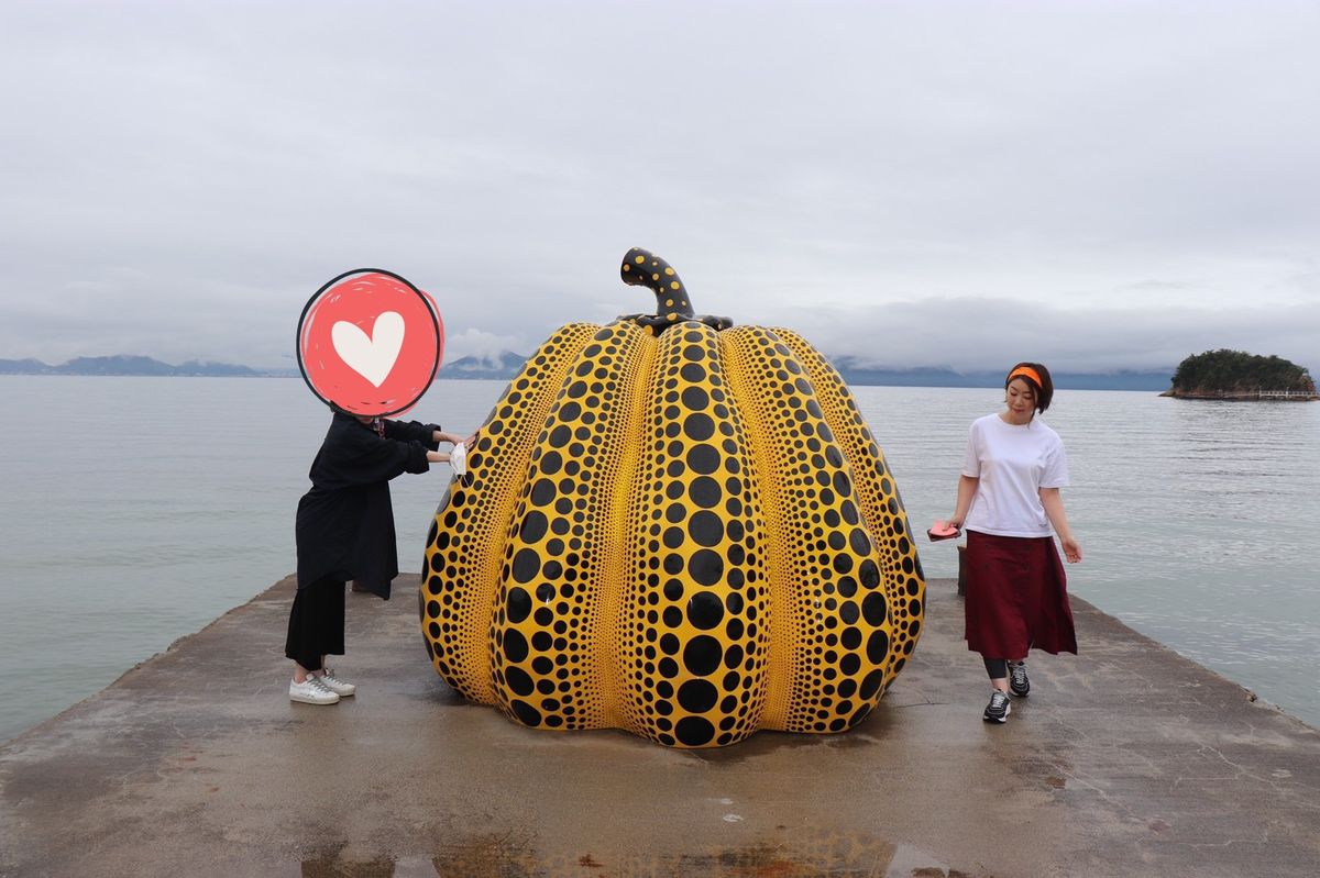 このカボチャで写真を撮るのも
通常なら20分くらい並ぶらしいけど
コロナで...