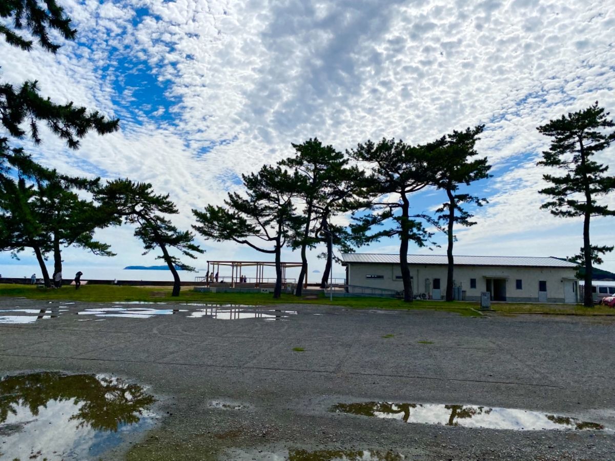 瀬戸内の天空の鏡
父母ケ浜

思った以上に綺麗な景色で感動！
ずっと天気悪...