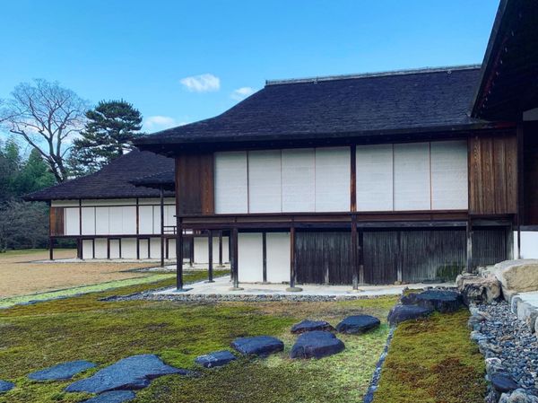 日本・京都府「建築巡り + 呑み食い」の写真