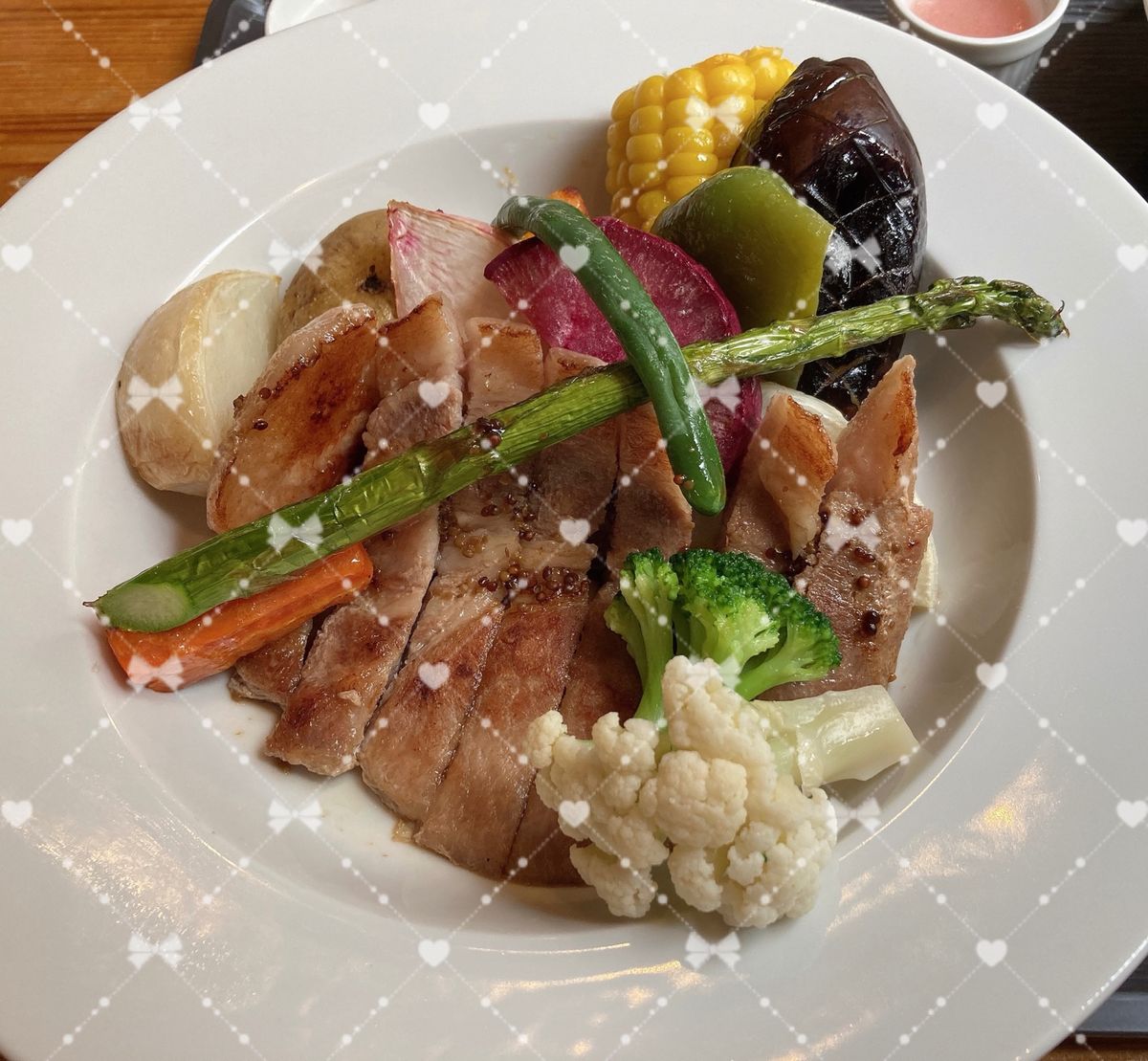 富良野グルメです🍽

くまげらのローストビーフ丼のロースト具合が最高に美味...