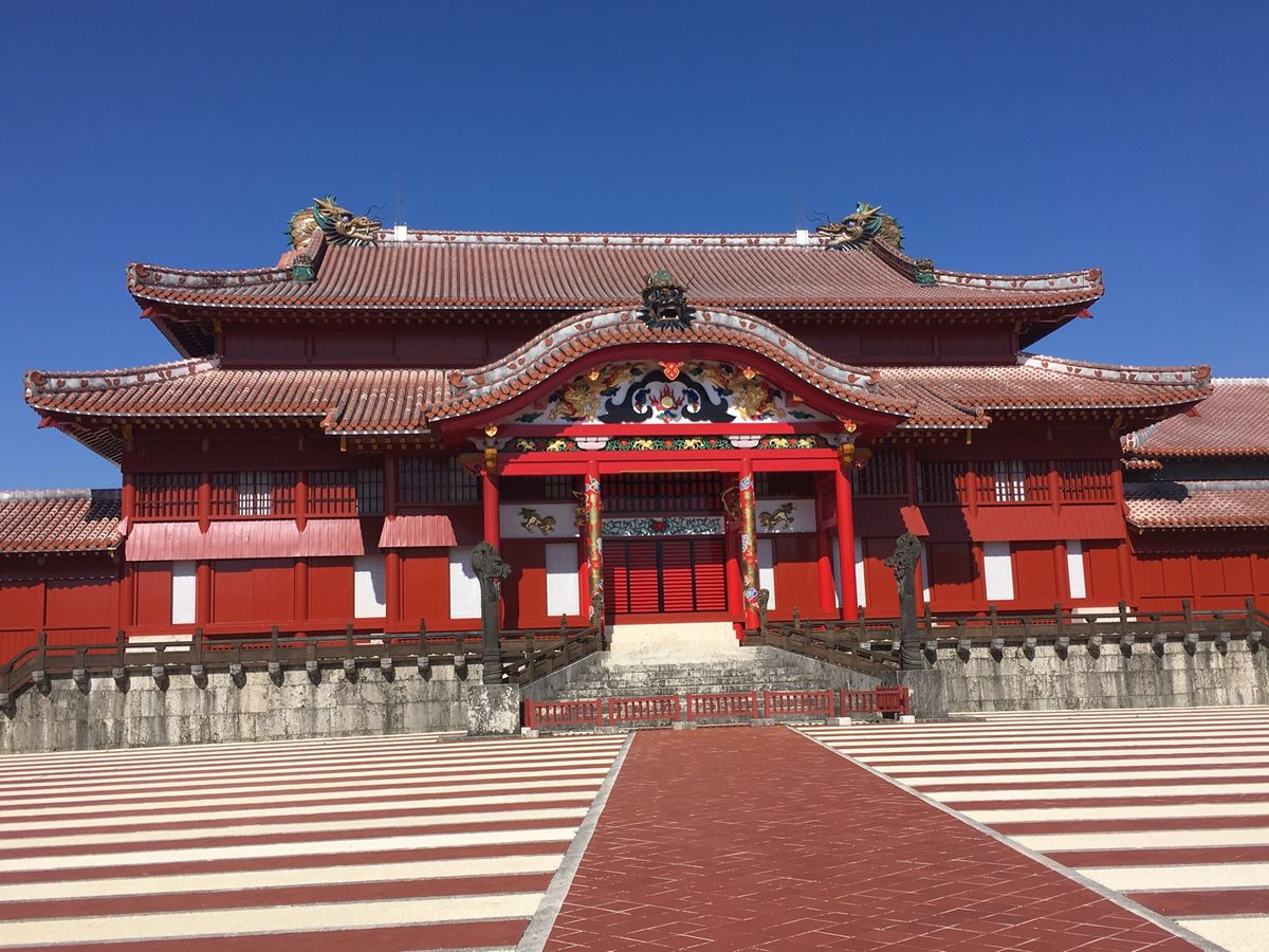 ⛩首里城⛩

ここも定番スポットですね(^^)
初めて沖縄に行く人と行った...