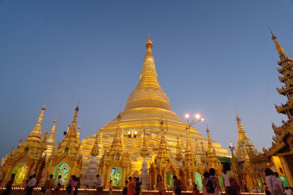 ミャンマー・ヤンゴン「Myanmar 」の写真