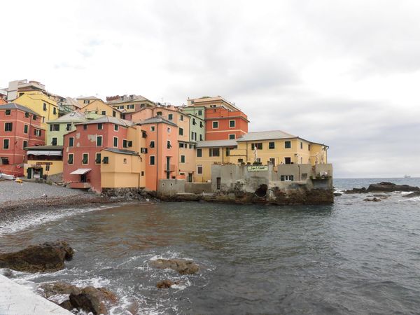 イタリア・ジェノヴァ「イタリアの思い出」の写真：ジェノヴァの写真・続
ボッカダッセ地区(...