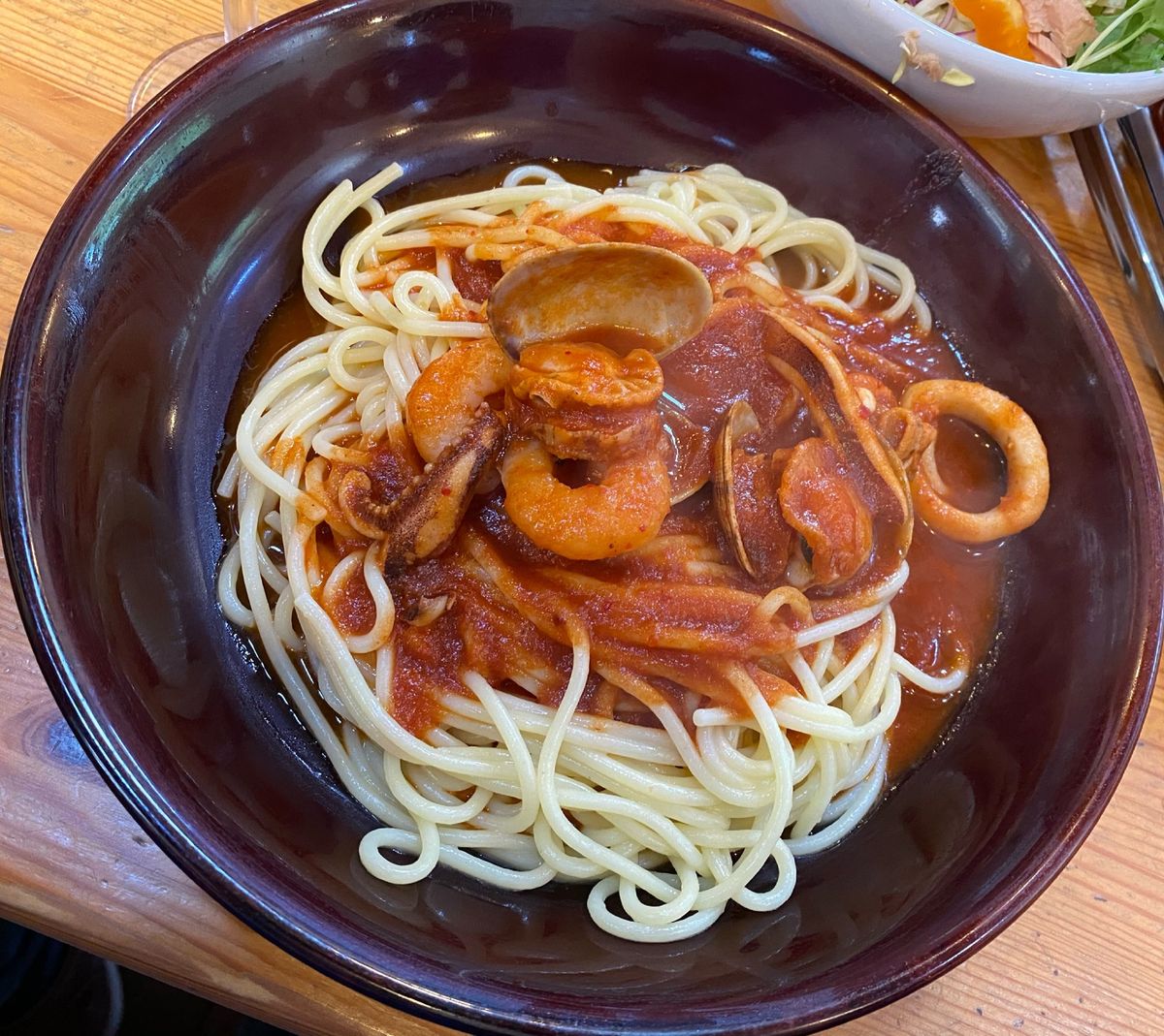 むつマエダアリーナ、あかさたな