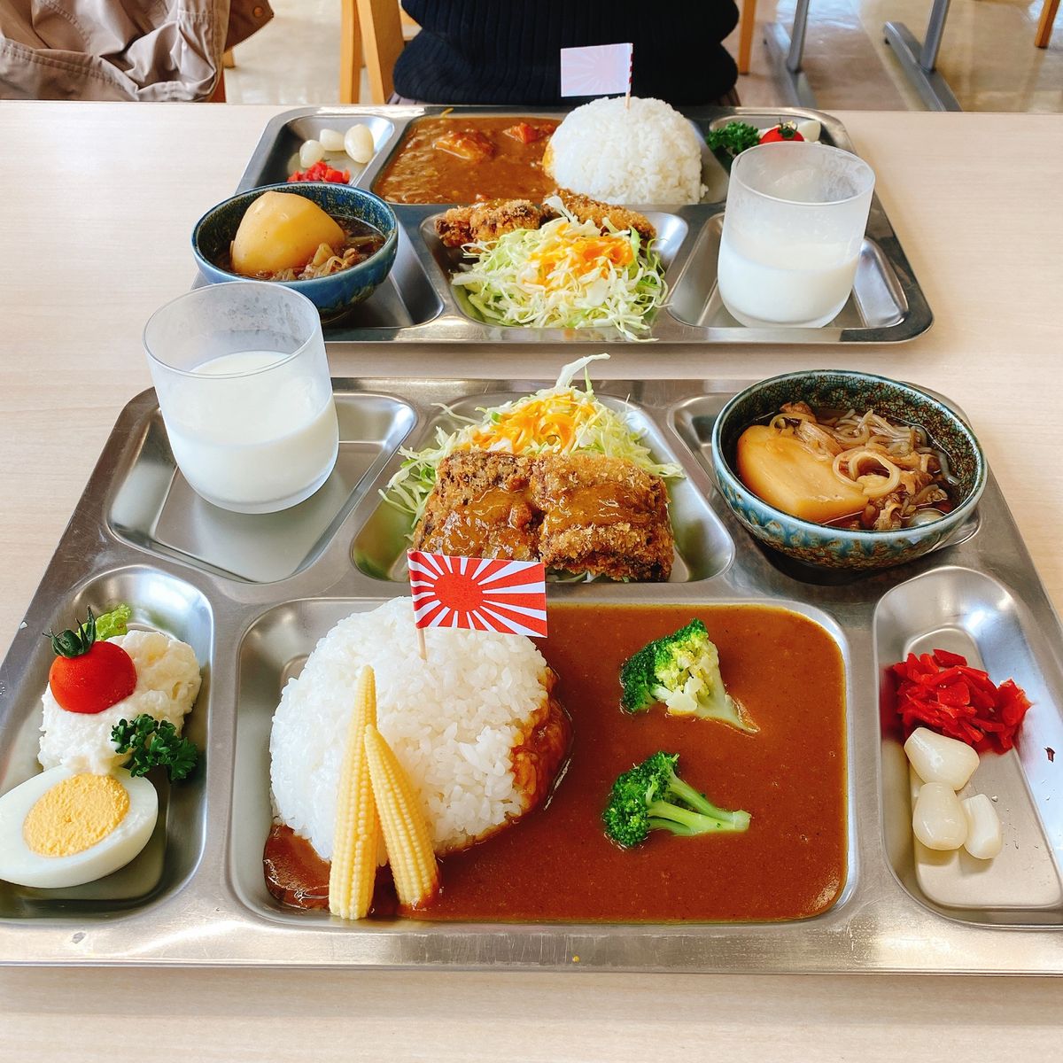 戦艦大和ミュージアム、潜水艦、海軍カレー
呉の街は、海上自衛隊の街