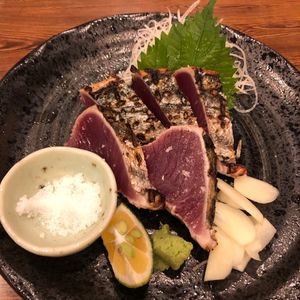 高知道はいつも雨〜☔️

塩たたき
茄子のたたき←高知の郷土料理
土佐ジロー焼き