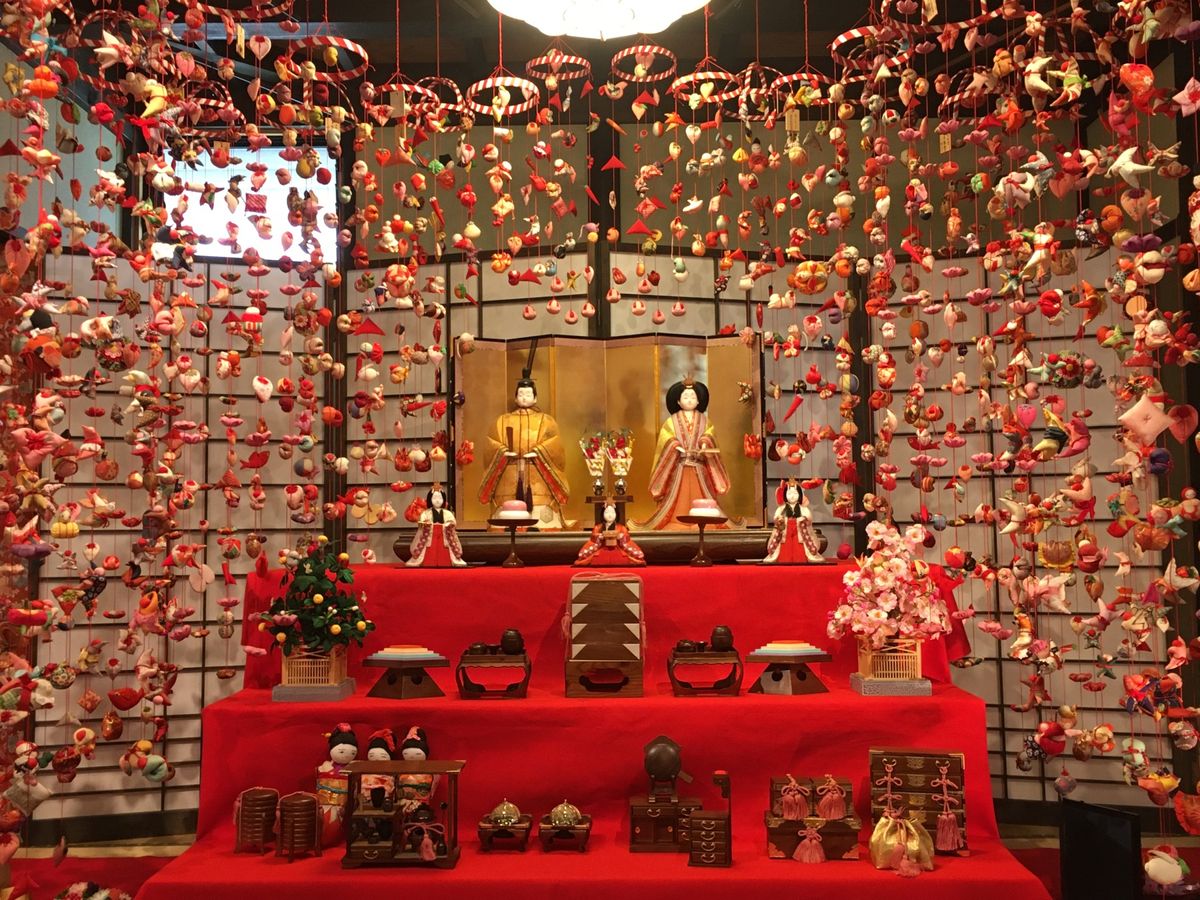 🌸伊豆稲取🌸

駅から徒歩15分程度のところにひなまつり会場があります
二...