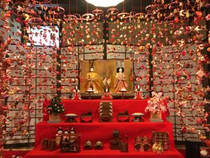 🌸伊豆稲取🌸

駅から徒歩15分程度のところにひなまつり会場があります
二...
